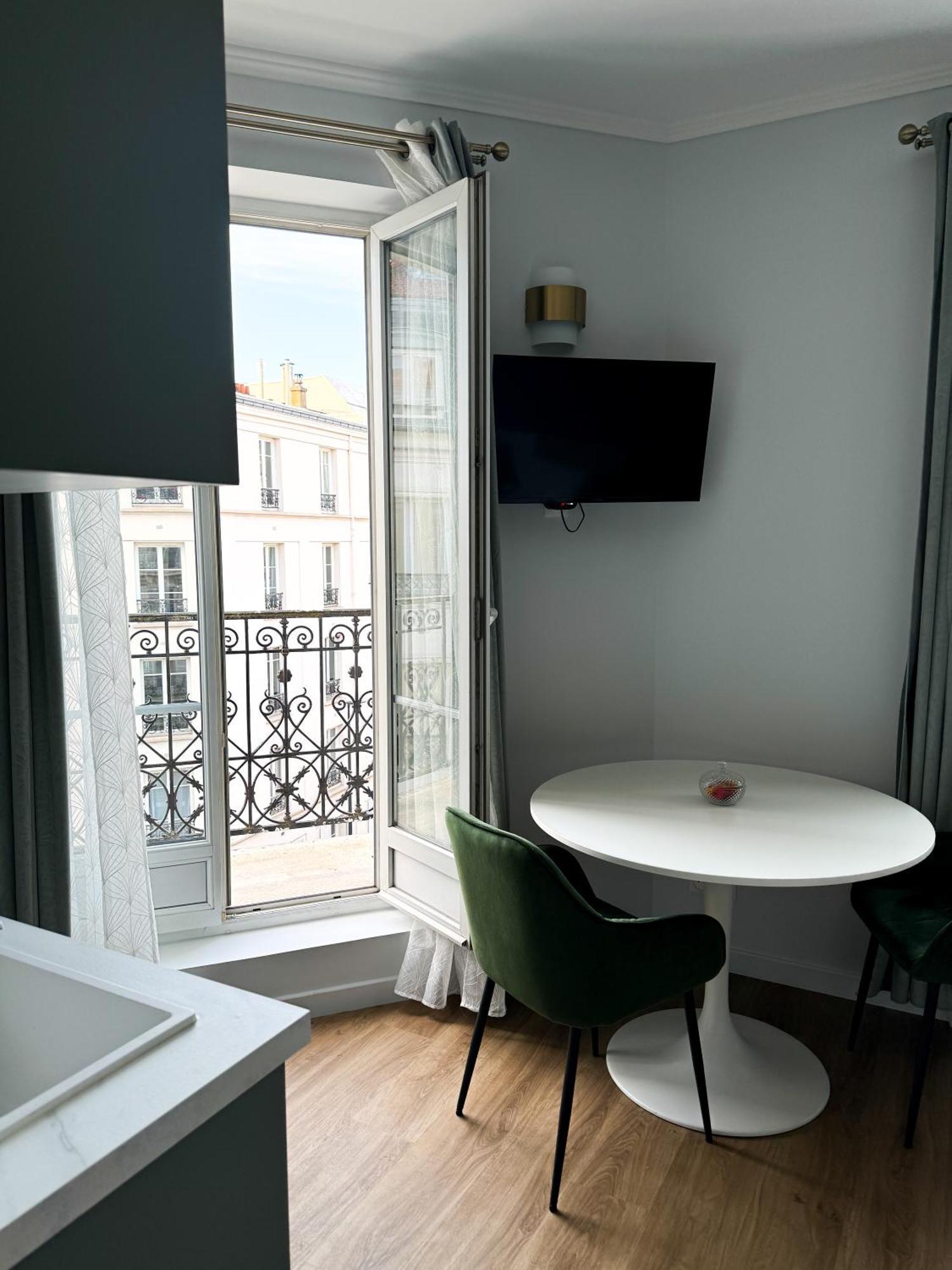Studio De Charme Parisien Levallois-Perret Extérieur photo
